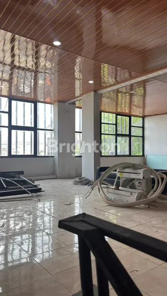 image DIJUAL RUKO MANYAR KOMPLIT BESERTA EQUIPMENT SIAP PAKAI TINGGAL LANJUTKAN USAHANYA  (5)