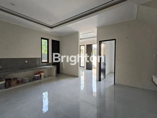 image RUMAH 2 LANTAI BARU GRESS NGINDEN INTAN (3)