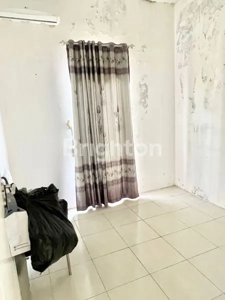 image RUMAH SUDUT LUAS DAN ASRI (4)