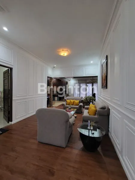 image RUMAH MEWAH 6 KT KOLAM RENANG SARIJADI (8)