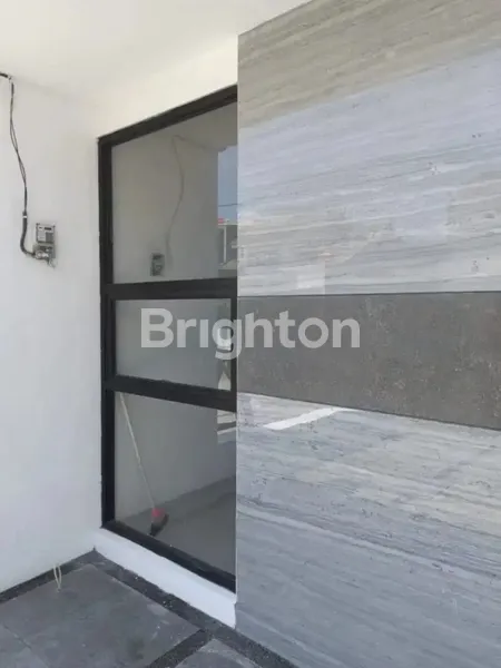 image SIAP HUNI RUMAH BARU GRESS MINIMALIS ROYAL PAKA SURABAYA TIMUR, SELANGKAH KE MERR  (2)