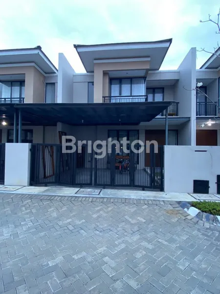 image DISEWAKAN RUMAH MINIMALIS CLUSTER RUBY PONDOK CANDRA TERAWAT SIAP HUNI, ADA FURNISHED, BEBAS BANJIR SELANGKAH KE CLUB HOUSE DAN PETRA ACITYA (1)