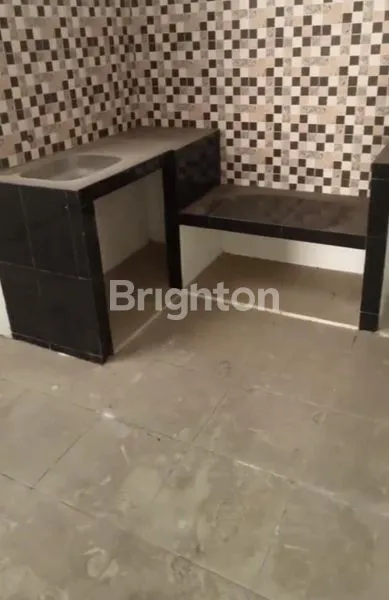 image RUMAH 2 LANTAI SIAP HUNI DI LINGKAR TIMUR SIDOARJO (5)