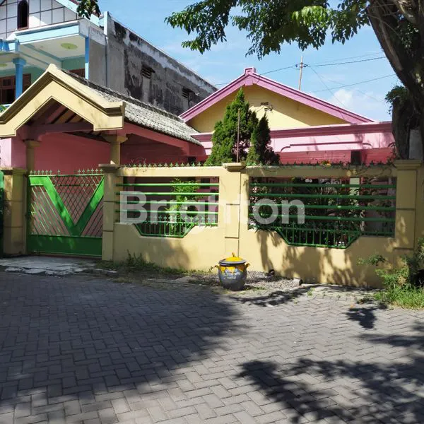 image RUMAH PANGLIMA SUDIRMAN GRESIK (1)