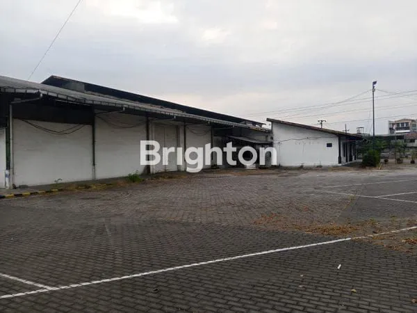 GUDANG BERBEK RUNGKUT INDUSTRI SIER