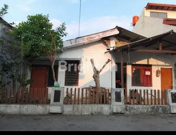 image RUMAH STRATEGIS DEKAT UIN & AMBARUKMO PLAZA, SHM (1)