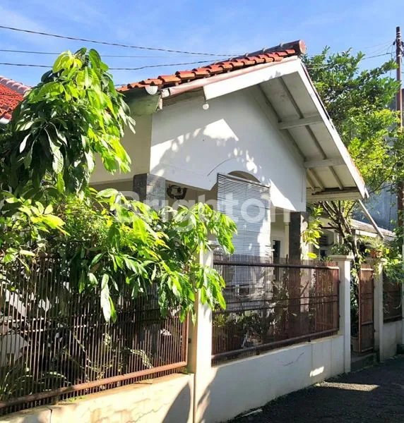 image RUMAH ASRI 2 LANTAI DI CIPARIGI,BOGOR (1)