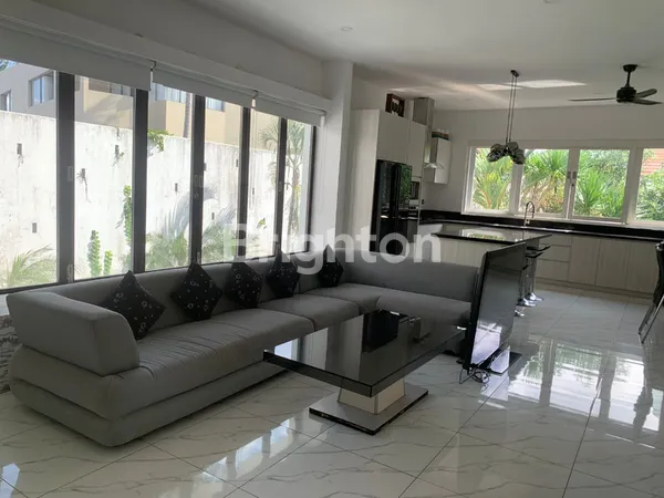 image VILLA EKSKLUSIF DI JL. BIMA SENA (1)