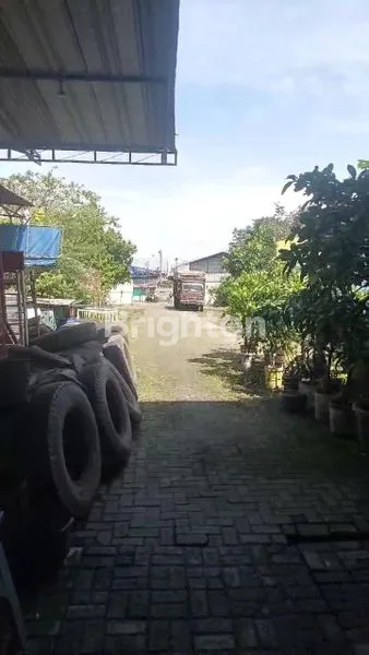 GUDANG PREMIUM 1953M² DEKAT JL. PADANG, MEDAN TEMBUNG, SHM