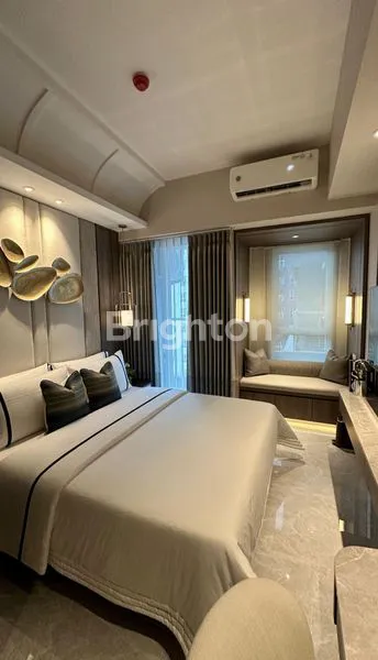 image BELLA TYPE STUDIO NEW FULL FURNISH LUXURY DIATAS PAKUWON CITY MALL SURABAYA TIMUR DEKAT ITS, WM (2)