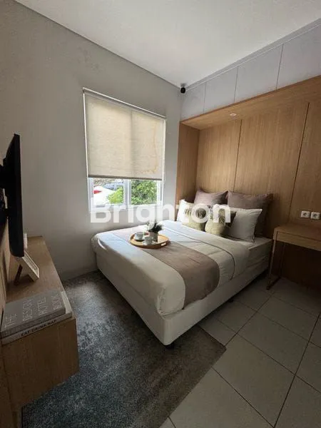 image RUMAH BARU FULL FURNISHED PARAMOUNT PETALS CLUSTER ASTER 2 LANTAI (5)