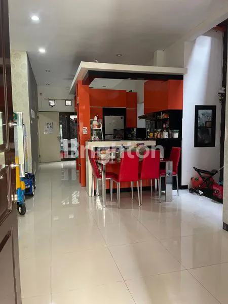 image RUMAH SIAP HUNI FULLY FURNISHED LOKASI STRATEGIS (2)