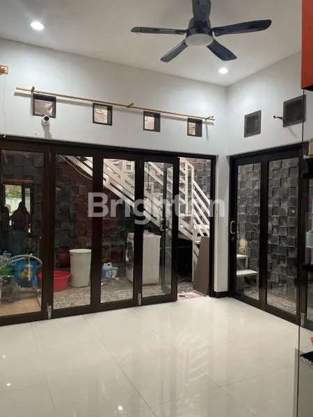 image RUMAH SIAP HUNI FULLY FURNISHED LOKASI STRATEGIS (3)