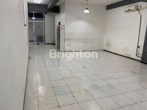 image RUKO 3 LANTAI DISEWAKAN DEKAT DIPONEGORO  (6)