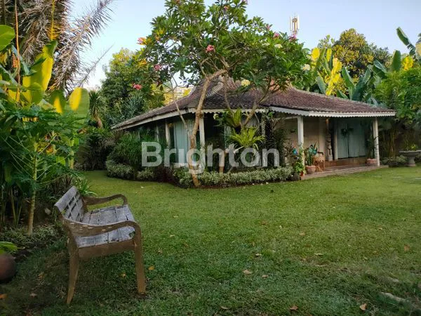 image VILLA FUSION BALI-MODERN 1100M2 DI SANUR DENGAN TAMAN & PRIVATE POOL (2)