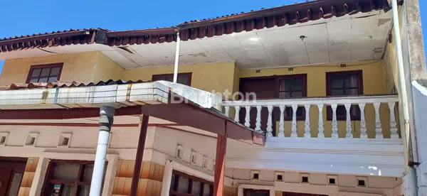 image RUMAH LUAS DAN ASRI LUAS TANAH 181 M2 LUAS BANGUNAN  149 M2 LOKASI TENANG (3)