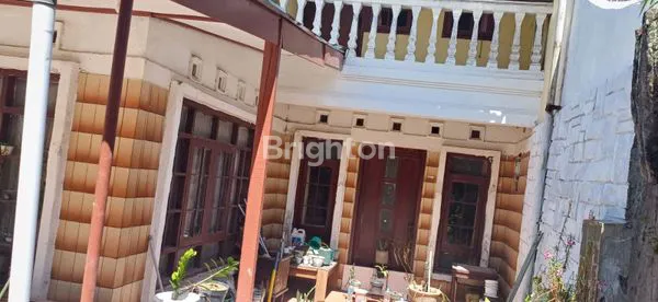 image RUMAH LUAS DAN ASRI LUAS TANAH 181 M2 LUAS BANGUNAN  149 M2 LOKASI TENANG (1)