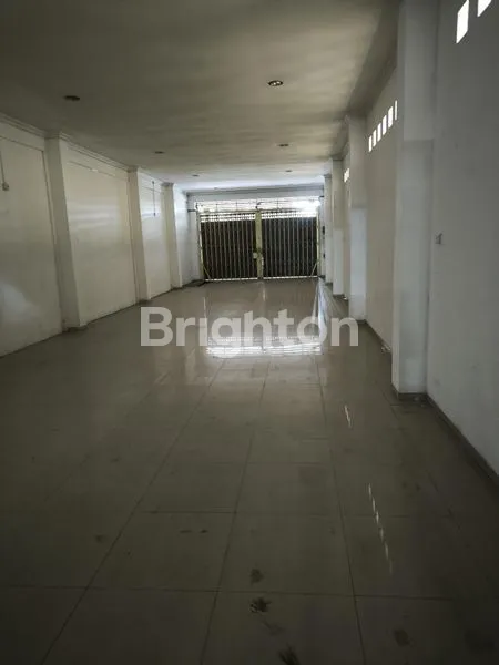 image RUKO PREMIUM 3 LANTAI STRATEGIS PINGGIR JALAN UTAMA SAMARINDA (5)