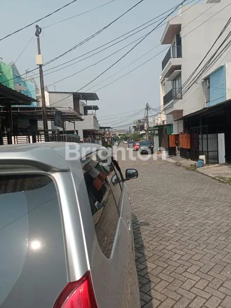 image RUMAH  BAGUS ARCADIA DAANMOGOT (3)