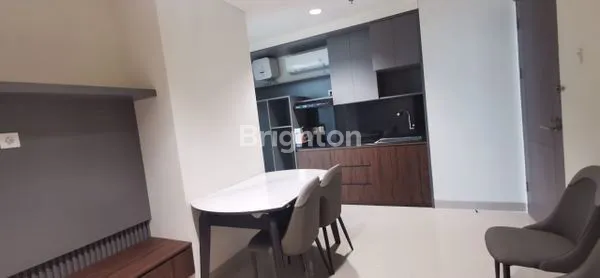 image BARU GRESS, APARTEMEN PRAXIS FULL FURNISHED LOKASI DI PUSAT KOTA SURABAYA SANGAT DEKAT KE RS SILOAM, HOKKY BUAH SUPERMARKET, PLAZA SURABAYA & TUNJUNGAN PLAZA (3)