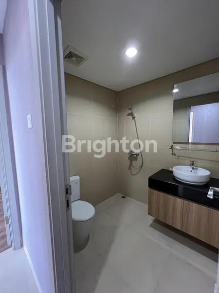 image APARTEMEN MEWAH 2 BR FULL FURNISHED GRAND SUNGKONO LAGOON (5)