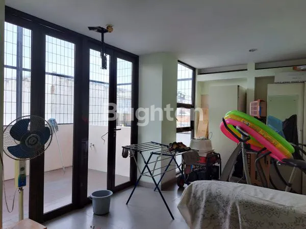 image RUMAH SIAP HUNI, TOMANG, JAKARTA BARAT (2)