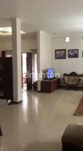 image HUNIAN MEWAH HOOK STRATEGIS BUAH BATU 297M² SIAP HUNI (7)