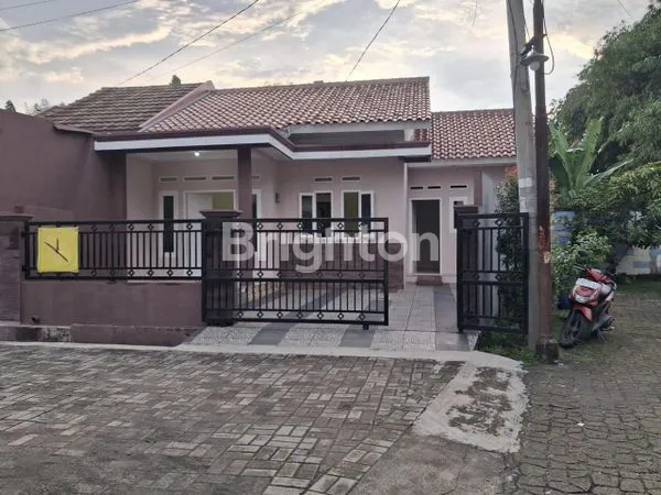 image HUNIAN STRATEGIS DI CIBINONG (1)