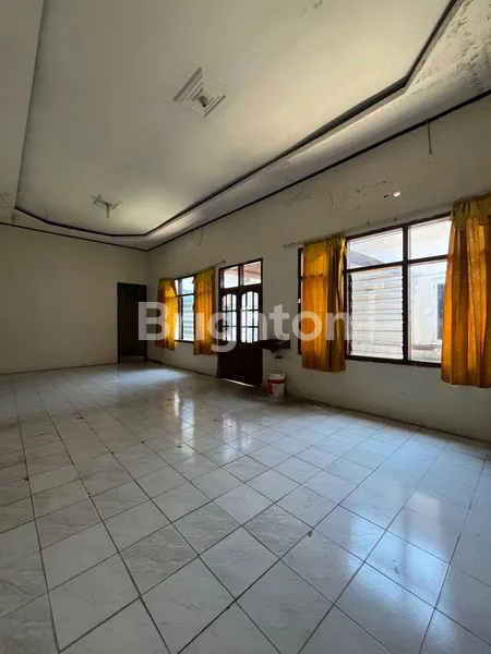 image SEWA RUMAH STRATEGIS 900M² DI PUSAT KOTA WAY HALIM LAMPUNG (3)