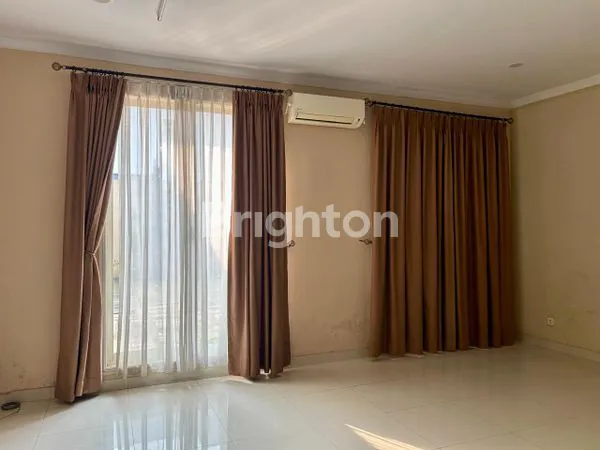 image RUMAH PREMIUM SEMI-FURNISHED 5+1 KT DI CLUSTER ALBA ALAM SUTERA (8)
