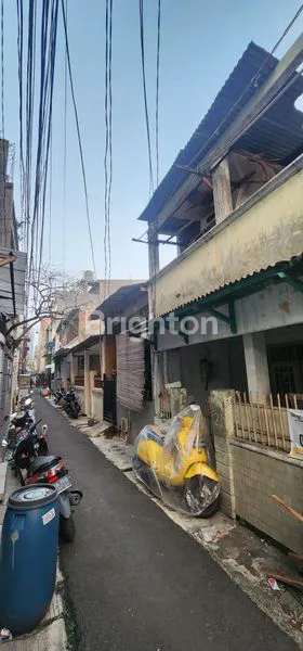 image RUMAH TUA HARGA TANAH (2)