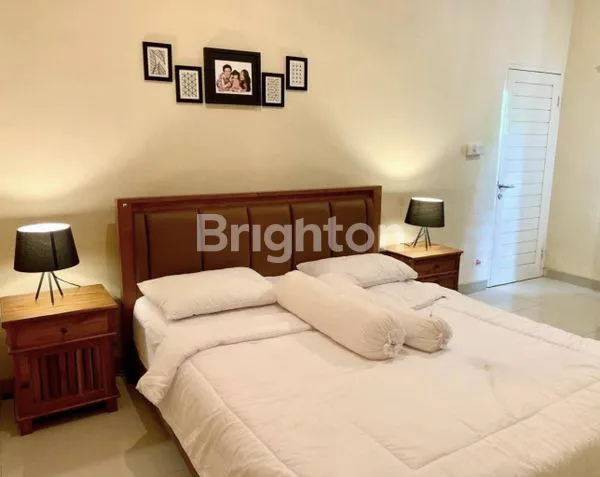 image  RUMAH CANTIK 2 LANTAI DI CLUSTER MAHENDRADATTA  DENPASAR BARAT BALI (2)