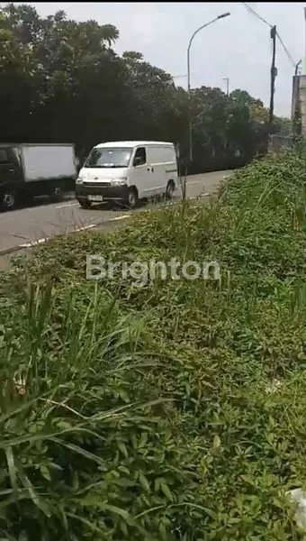 image LAHAN BISNIS 1800M² SHM DI JALAN RAYA LENTENG AGUNG (3)