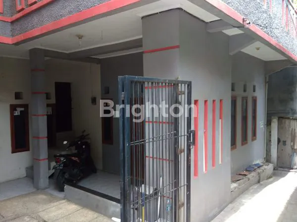 image HUNIAN NYAMAN DAN FUNGSIONAL LUAS TANAH 43M2 DAN BANGUNAN 105M2 (5)