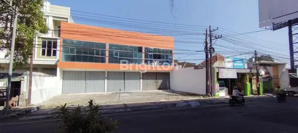 image RUKO DISEWA DAN DIJUAL DI JALAN AHMAD YANI (1)