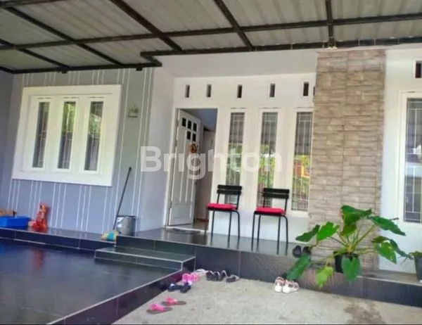 image BORNEO PARADISO- RUMAH SIAP HUNI FULL FURNISH BALIKPAPAN SELATAN (1)
