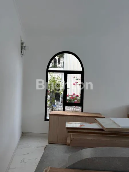 image TOKO MODERN MINIMALIS SIAP PAKAI DI SANUR (5)