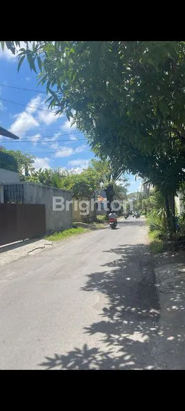 image VILLA MODERN 2 LANTAI DI KEROBOKAN KLOD - AREA PREMIUM (2)