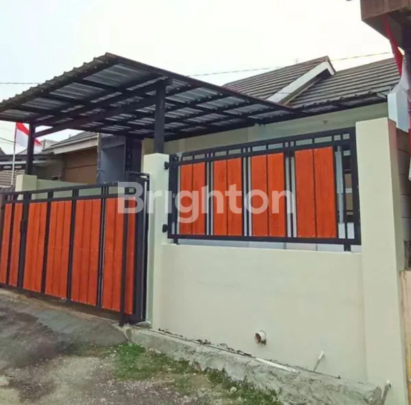 image RUMAH ASRI DI PERUM BUKIT MEKARWANGI,TANAH SAREAL,BOGOR (1)