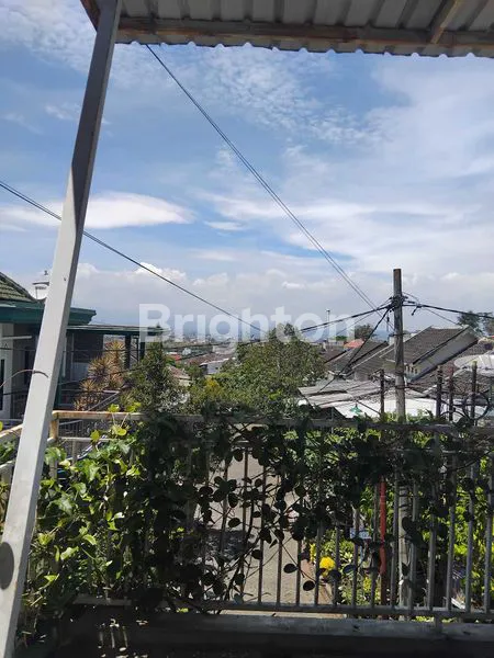 image RUMAH DI OMA CAMPUS VIEW KOTA MALANG (5)