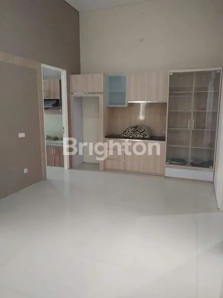 image RUMAH HUNAIN DI CITRA PERMATA REGENCY SURABAYA  (1)