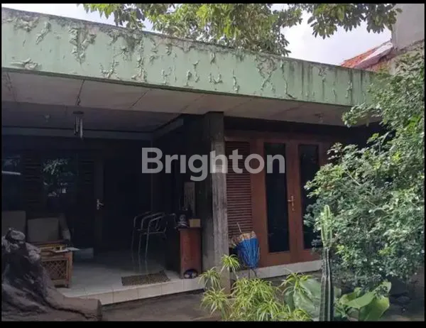 image DIJUAL RUMAH LUAS TANAH 874 M² – STRATEGIS DI MAMPANG PRAPATAN, JAKARTA SELATAN\N (1)