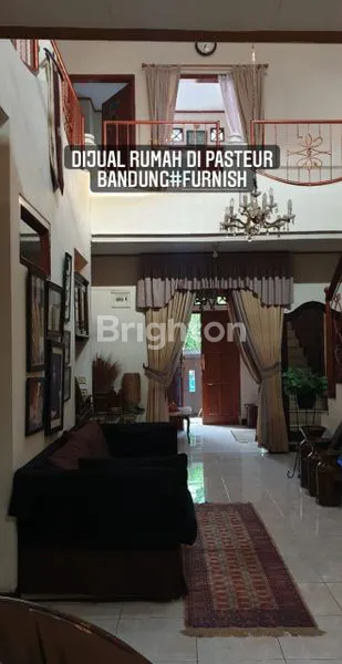image RUMAH STRATEGIS DI PASTEUR BANDUNG (5)