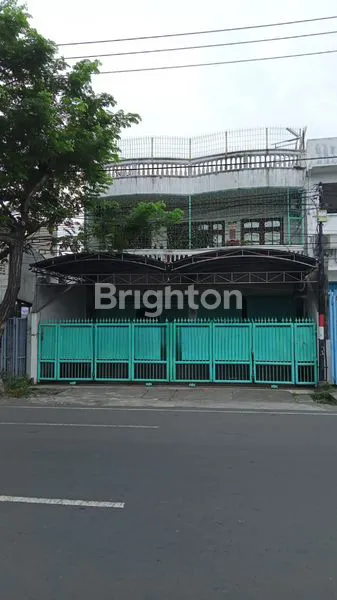 image RUMAH TOKO USAHA 2 LANTAI FULL FURNISH LOKASI STRATEGIS DI NOL JALAN RAYA DEKAT MERR PAKUWON CITY KALIJUDAN DHARMAHUSADA (6)