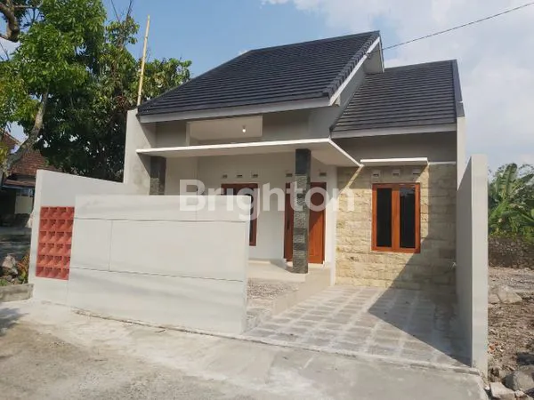 image RUMAH NGAGLIK  (1)