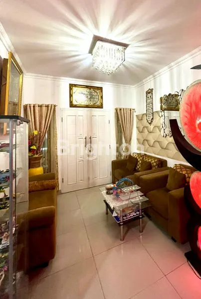 image RUMAH CANTIK HOOK (8)