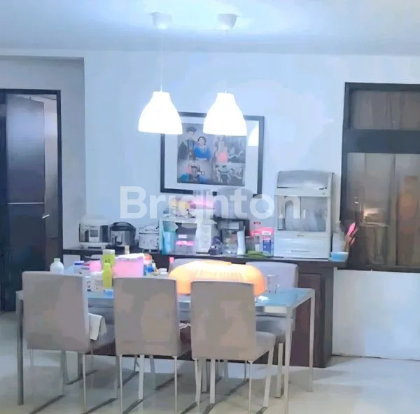 image RUKO 3 LANTAI STRATEGIS DI JL. SUDIRMAN (3)