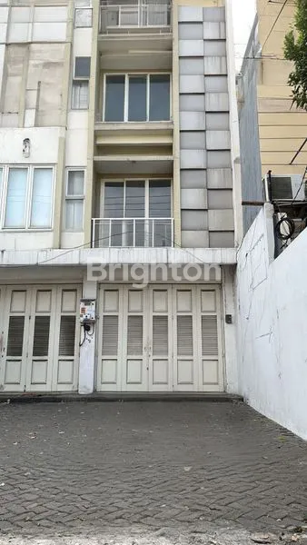 image RUKO 3 LANTAI LOKASI STRATEGIS 0 JALAN RAYA DEKAT PAKUWON CITY GALAXY MALL SUTOREJO KENJERAN MERR KERTAJAYA ITS UNAIR (1)