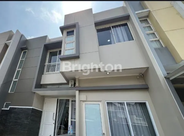 image RUMAH 2 LANTAI CLUSTER CANARY GADING SERPONG (1)