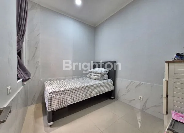 image RUMAH 2 LANTAI CLUSTER CANARY GADING SERPONG (5)